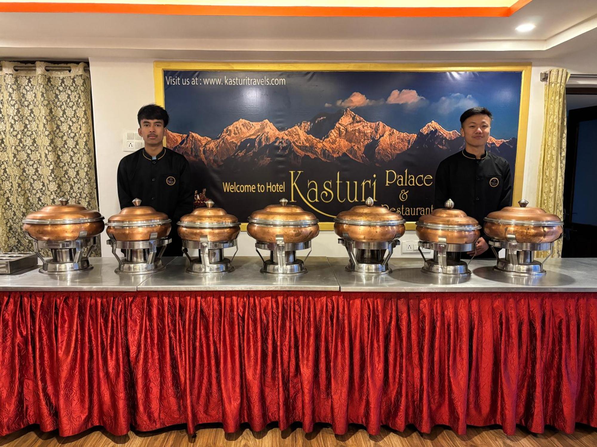 Hotel Kasturi Palace & Restaurant Darjeeling Darjeeling  Luaran gambar